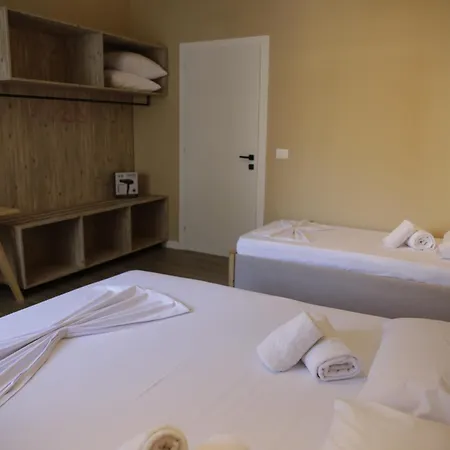 Lejlighedshotel Kron Golem (Tirana)