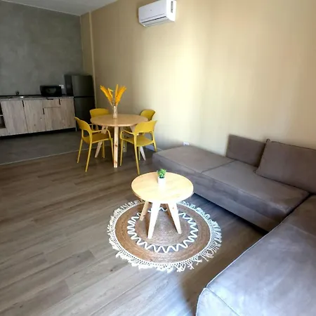 Kron Lejlighedshotel 3*