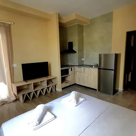 Kron 4* Golem (Tirana)